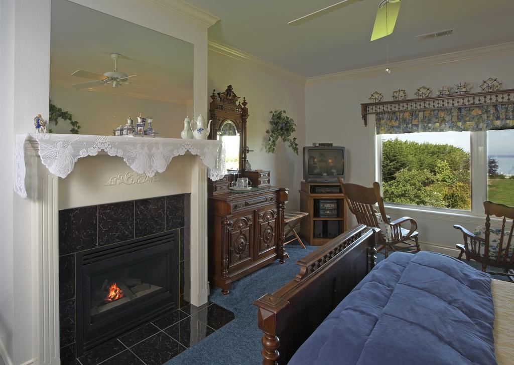 Bed and Breakfast Sea Cliff Gardens Port Angeles Zewnętrze zdjęcie