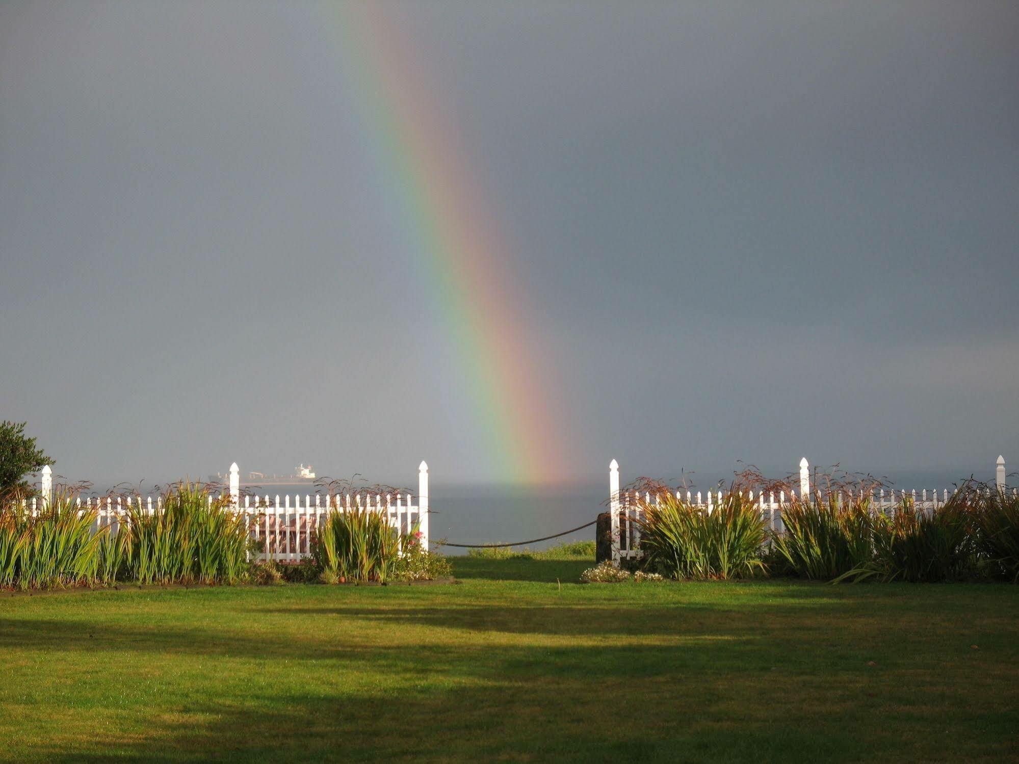 Bed and Breakfast Sea Cliff Gardens Port Angeles Zewnętrze zdjęcie